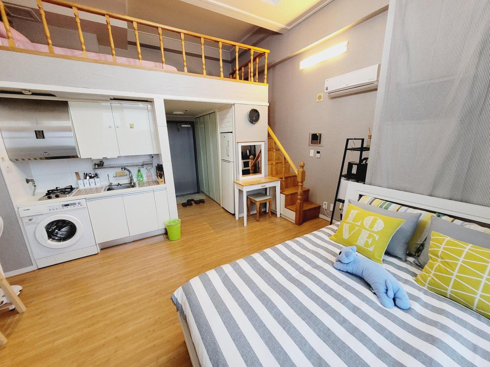 Апартаменты Travel House Сеул Номер фото